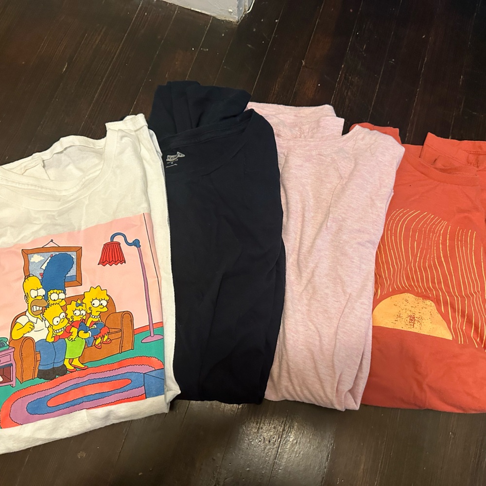 Four Men’s/ Young Adult T-shirts. Size XL. Simpson’s, Goodfellow, Old Navy